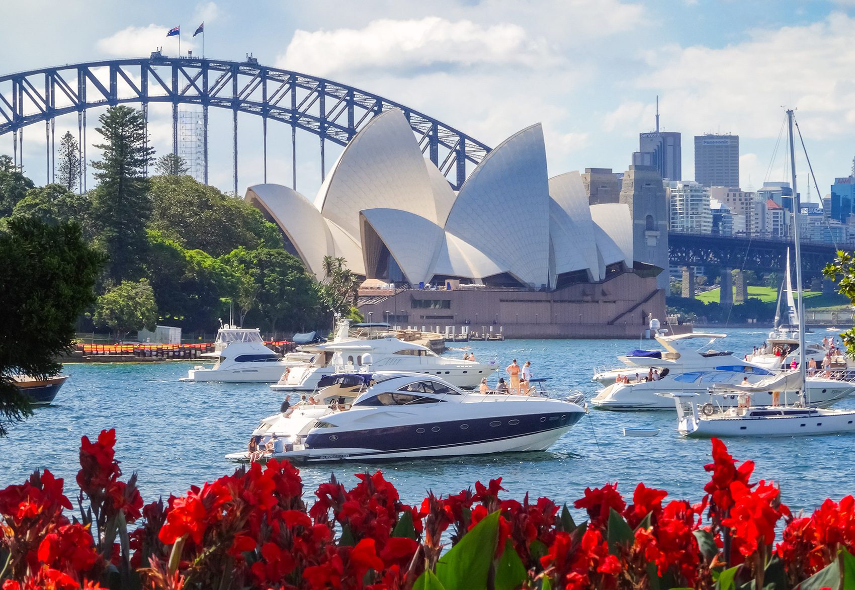 New Years Day Boat Hire, Party & Cruises Sydney Boat Party Hire